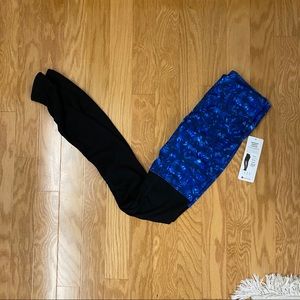 Alo Yoga brand new ruched leggings